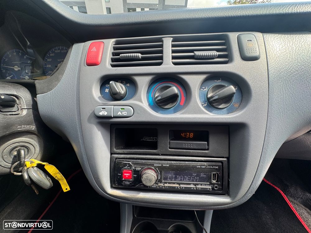 Honda HR-V 1.6 ES - 13