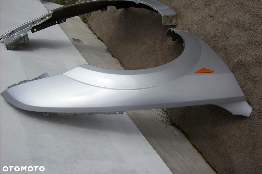 BŁOTNIK PRZEDNI LEWY  FORD MONDEO MK 3 LIFT - 2