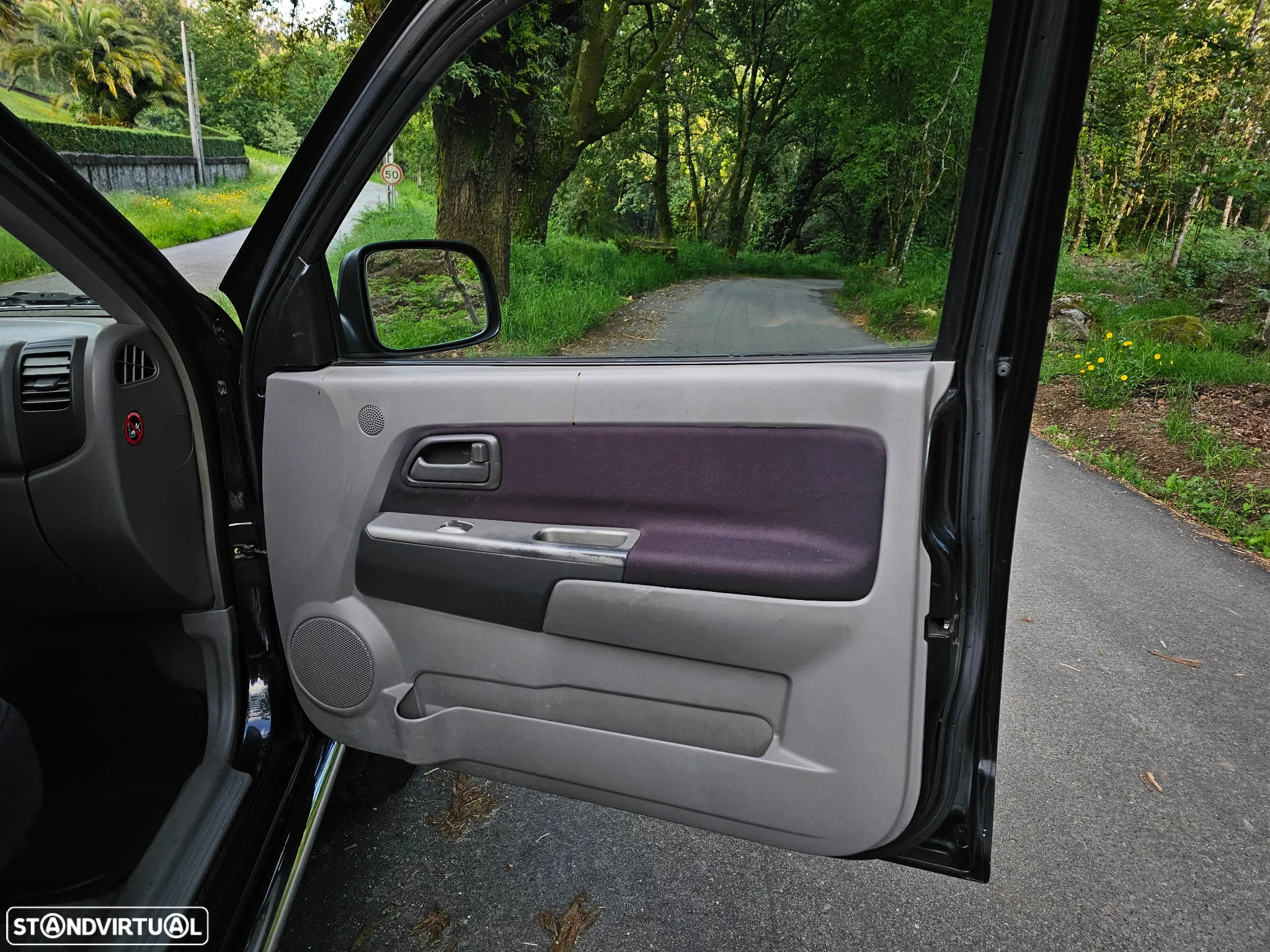 Isuzu D-Max 2.5 DTi CD 4WD LS - 23
