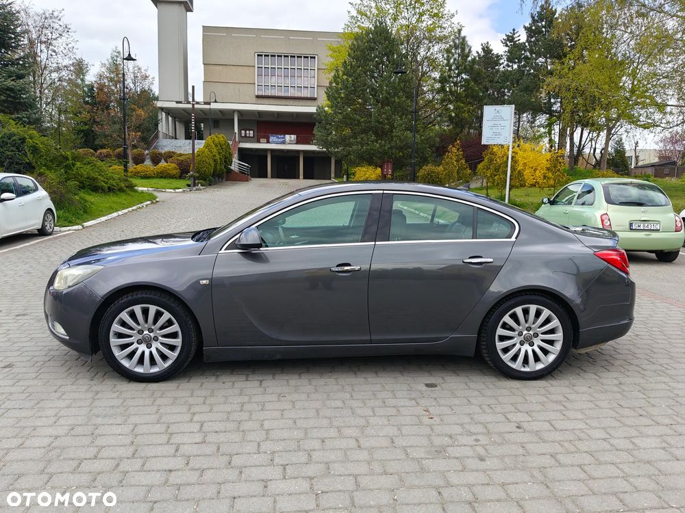 Opel Insignia 2.0 T Cosmo - 4