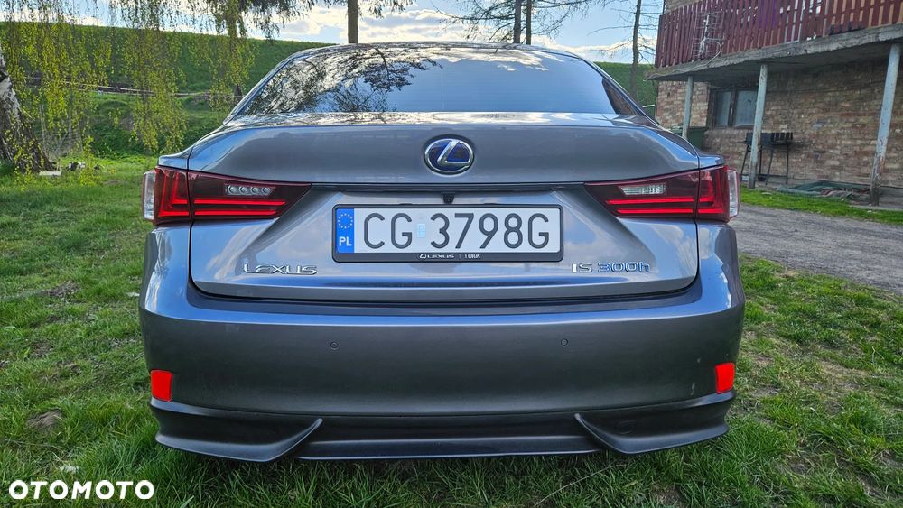 Lexus IS 300h Elegance - 7