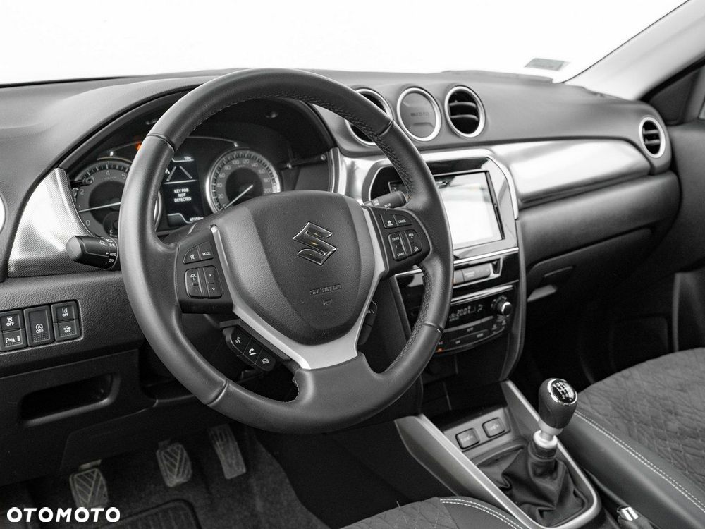 Suzuki Vitara - 7