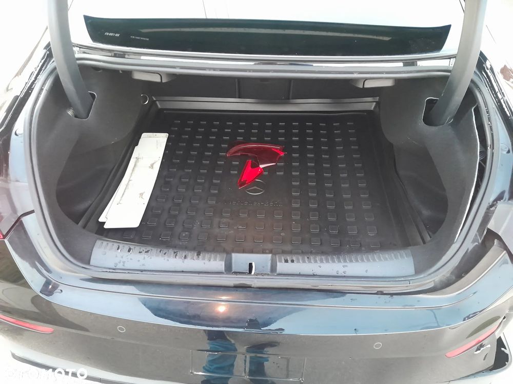 Mercedes-Benz CLA 200 7G-DCT AMG Line - 14