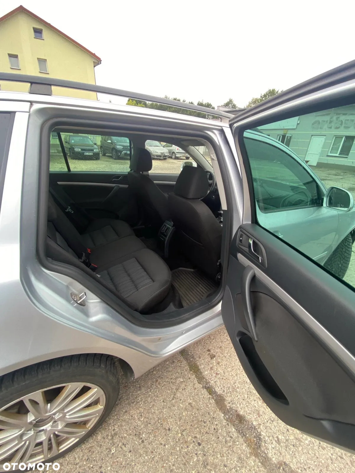 Skoda Octavia Combi 1.4 TSI DSG Elegance - 11