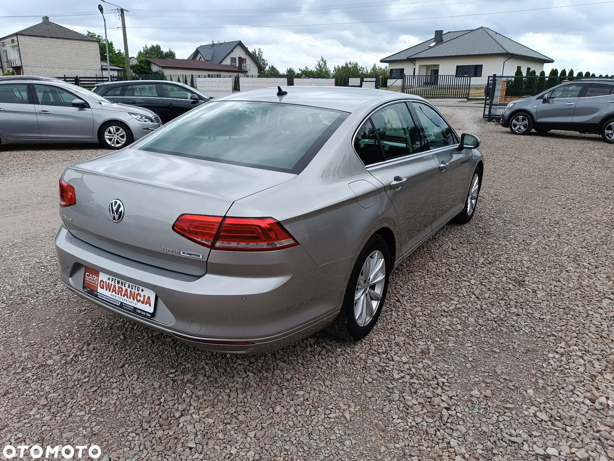 Volkswagen Passat 2.0 TDI EVO Elegance - 16