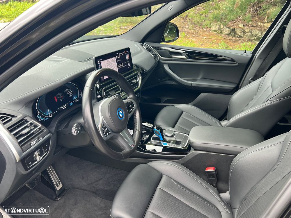 BMW iX3 M Sport Inspiring - 10