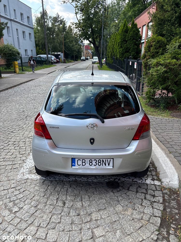 Toyota Yaris 1.33 Sol - 7