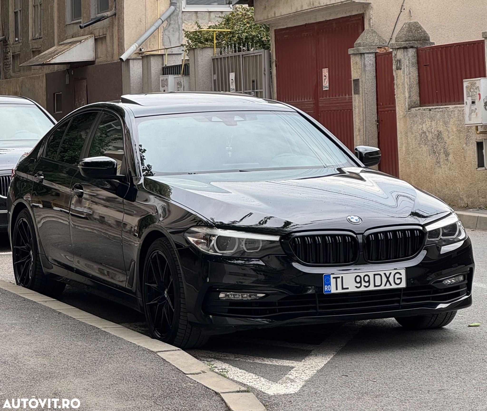 BMW Seria 5 520d AT MHEV - 1