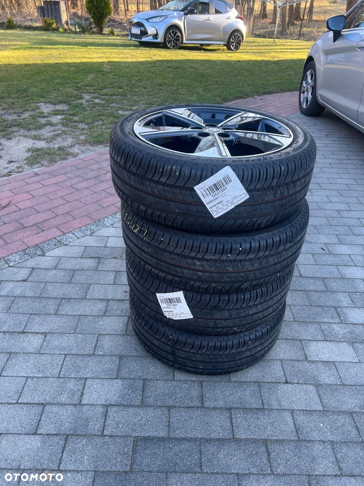 Toyota Yaris Hybrid 1.5 Premiere Edition - 39