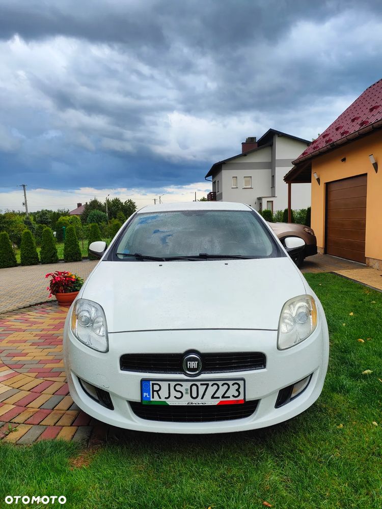 Fiat Bravo 1.4 T-Jet 16V Dynamic - 2
