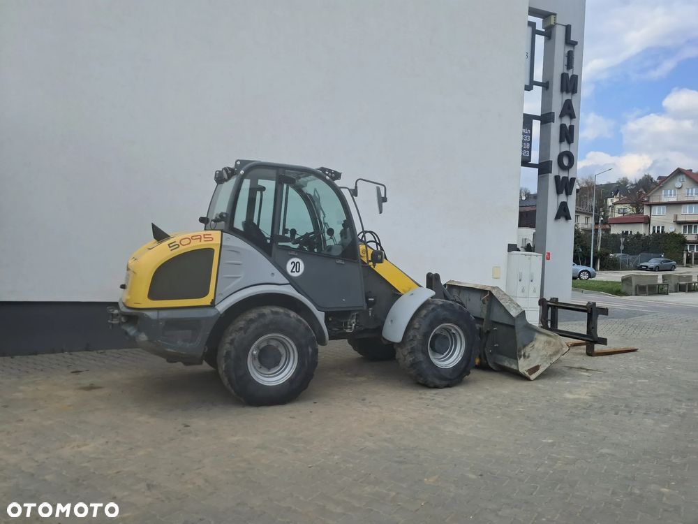 Kramer 5095 ładowarka kołowa 4 koła skrętne 2017r silnik turbo Kohler 75KM hydrauliczne szybkozłącze szufla / łyżka + widły 1200mm 2850 MTG 4x4 oświetlenie waga 5 ok ton jazda szybka wolna 5075 5085 850 750 JCB 406 407 Wacker Neuson WL52 / WL60 Caterpillar 906 / 907 908 Volvo L30 L35 - 3