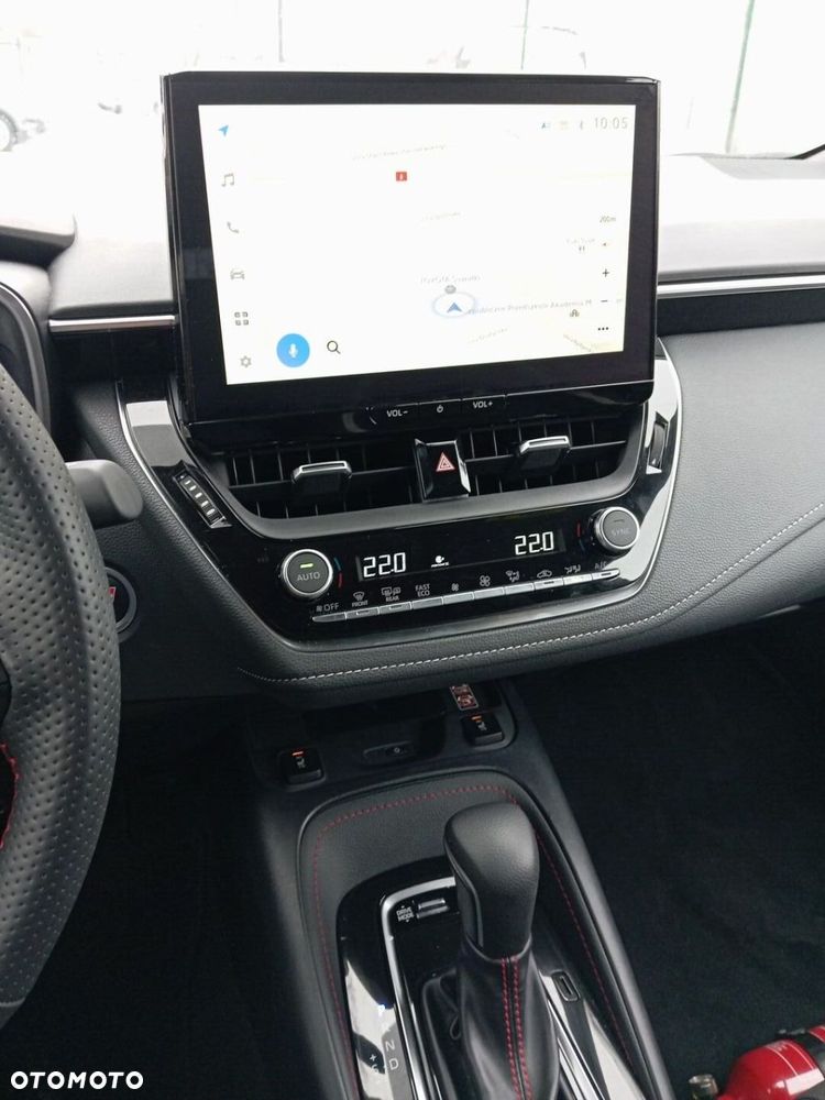 Toyota Corolla 2.0 Hybrid GR Sport Dynamic - 18