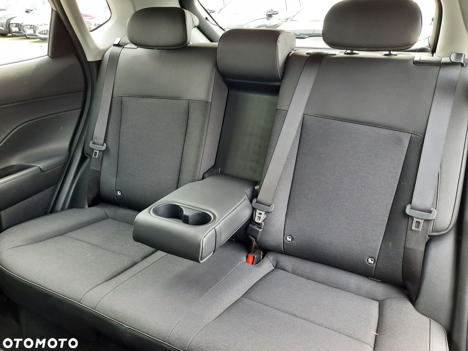 Hyundai Kona 1.6 GDI Hybrid Executive DCT - 17
