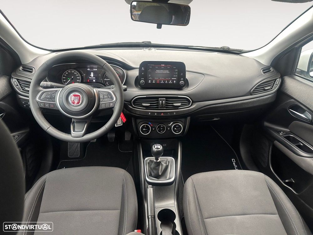 Fiat Tipo 1.6 MultiJet - 11