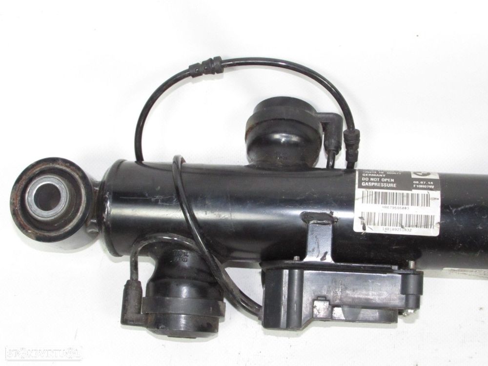 Amortecedor VDC Direito/Trás Seminovo/ Original BMW 5 (F10) 37126796860 - 2