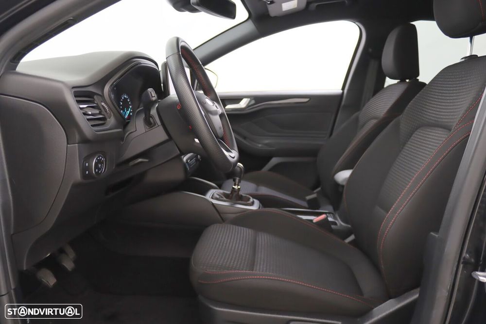 Ford Focus 1.0 EcoBoost MHEV ST-Line - 5