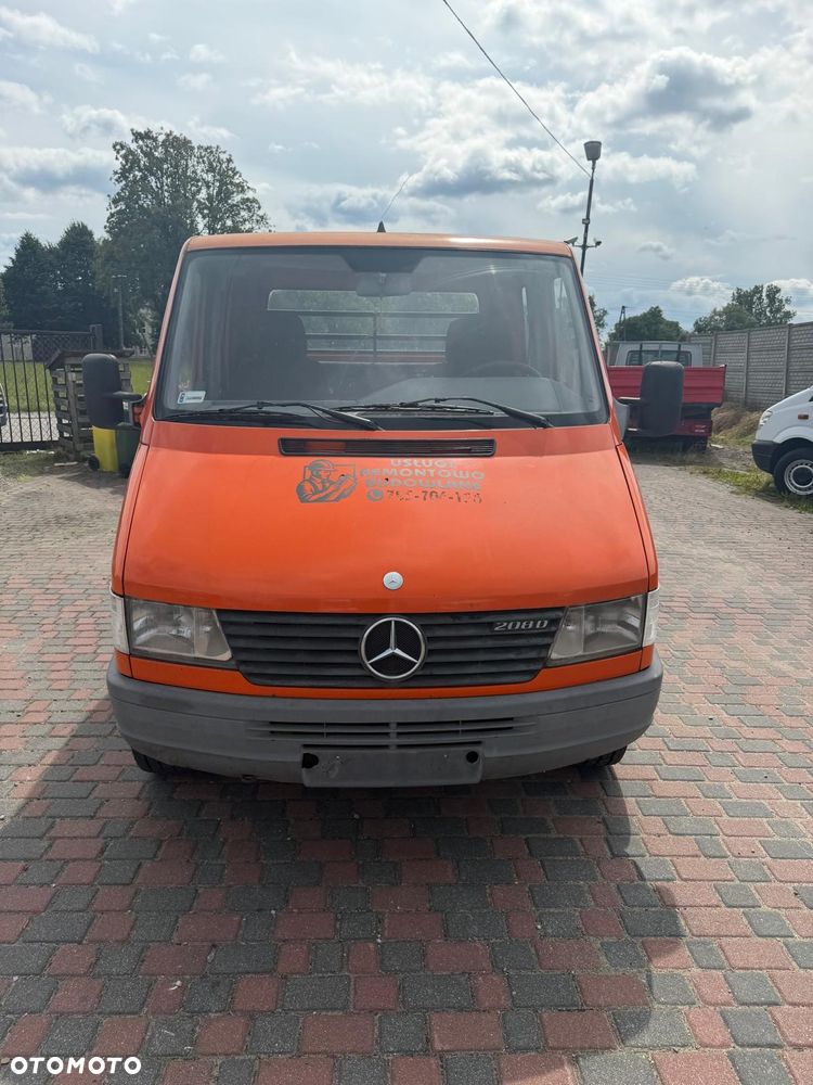Mercedes-Benz sprinter 208d doka 6 osób 2,3 diesel - 2