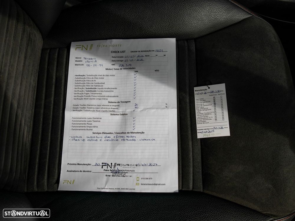 Mercedes-Benz A 180 d AMG Line - 29