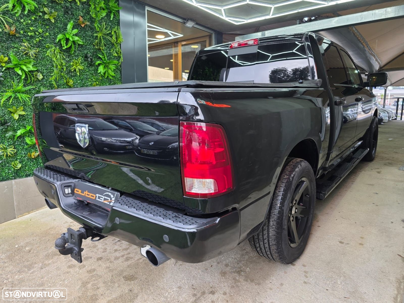 Dodge RAM - 4