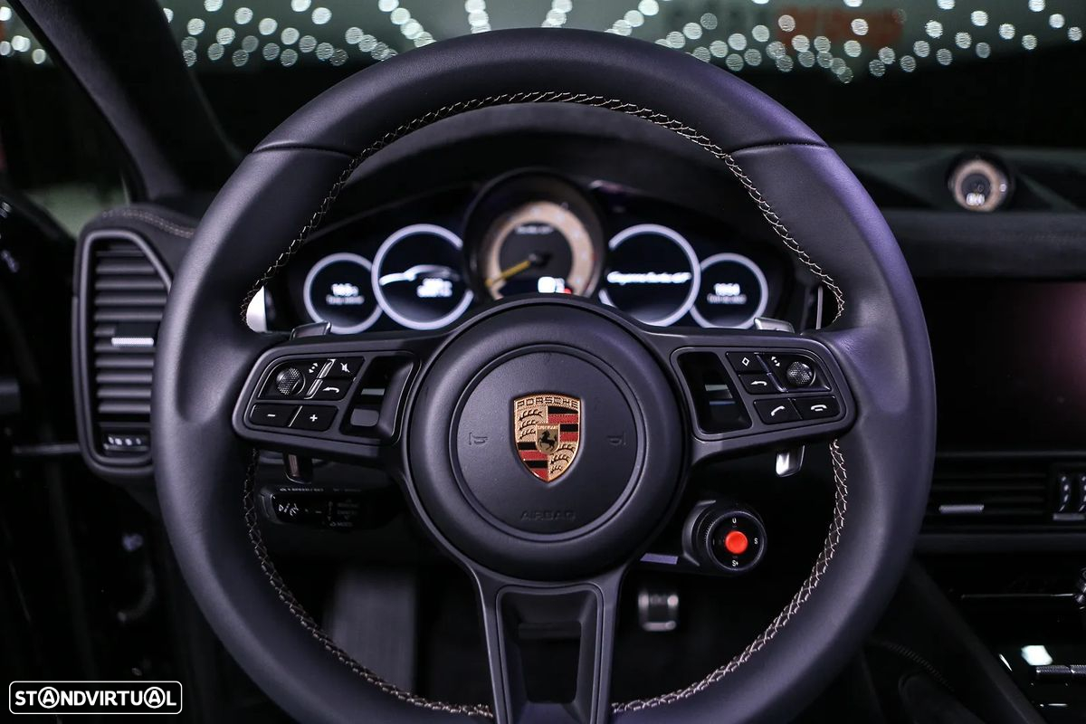 Porsche Cayenne Turbo GT - 27