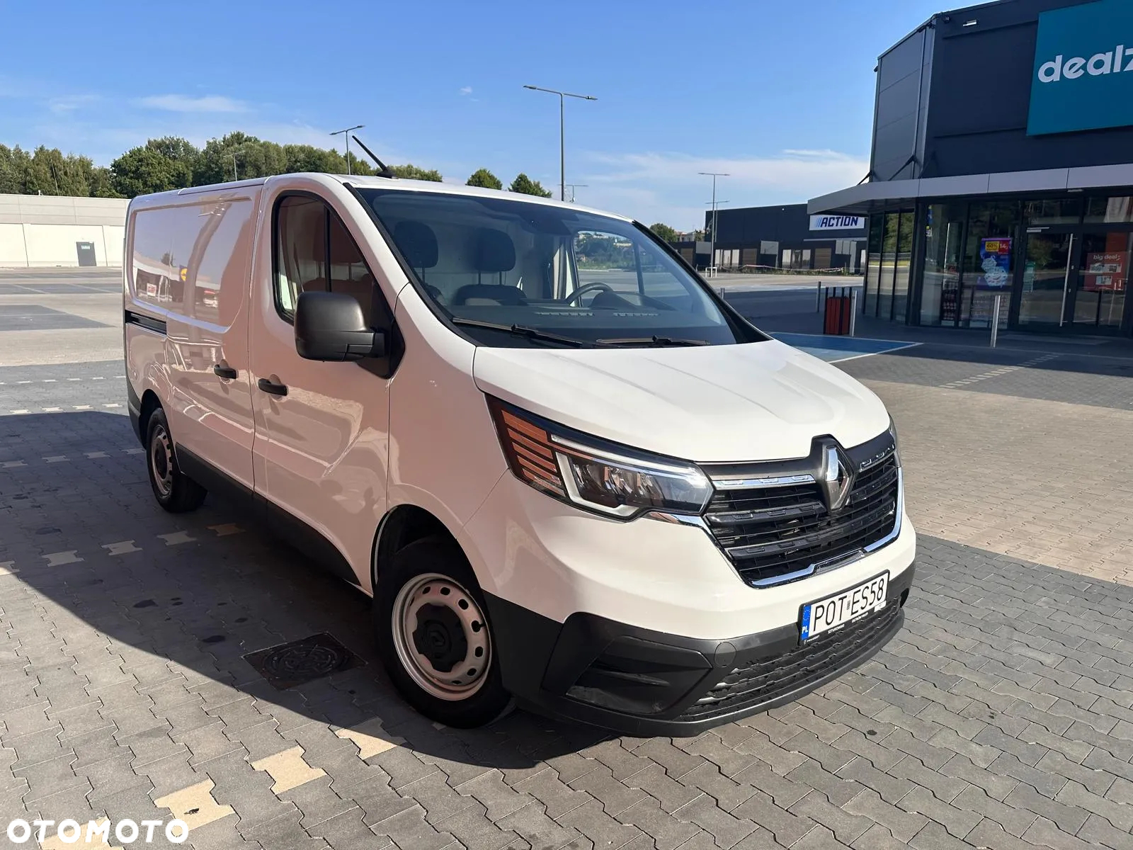 Renault Trafic - 23