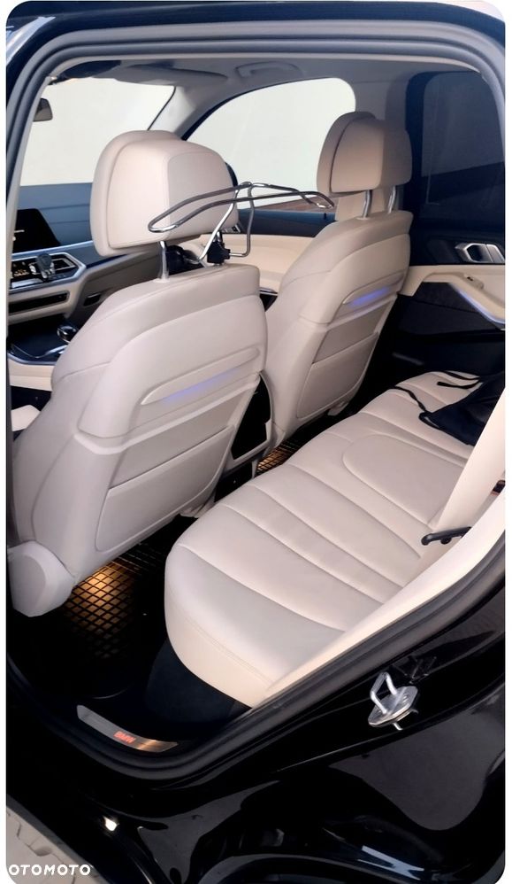 BMW X5 - 7