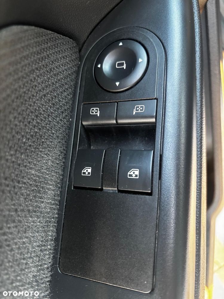 Opel Astra 1.6 Enjoy - 14