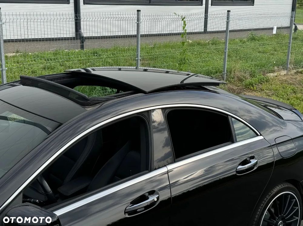 Mercedes-Benz CLA 250 4-Matic AMG Line - 19
