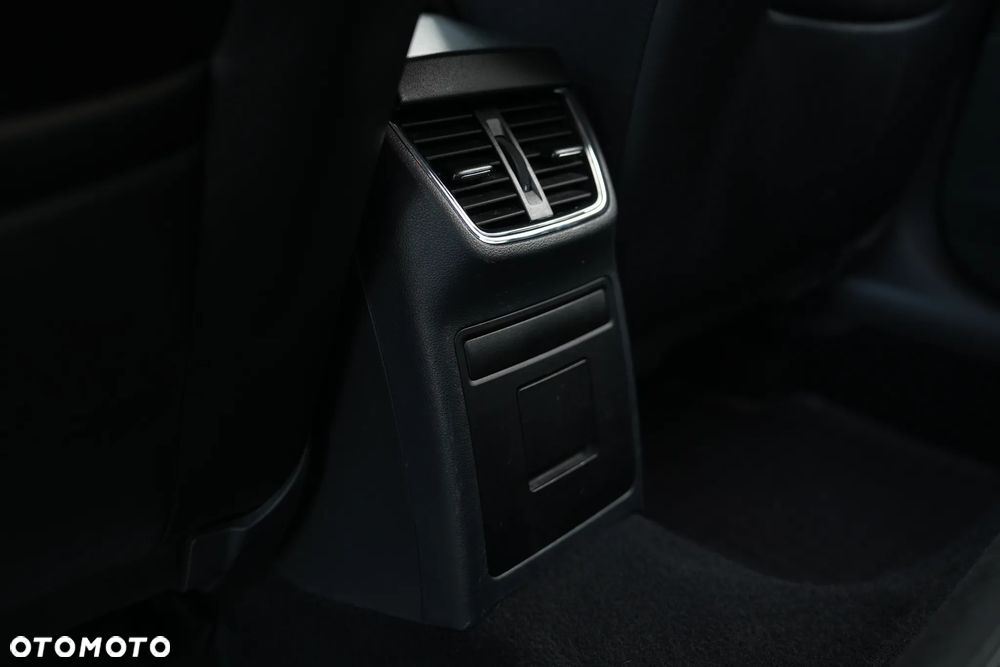 Skoda Octavia 2.0 TDI Style DSG - 24