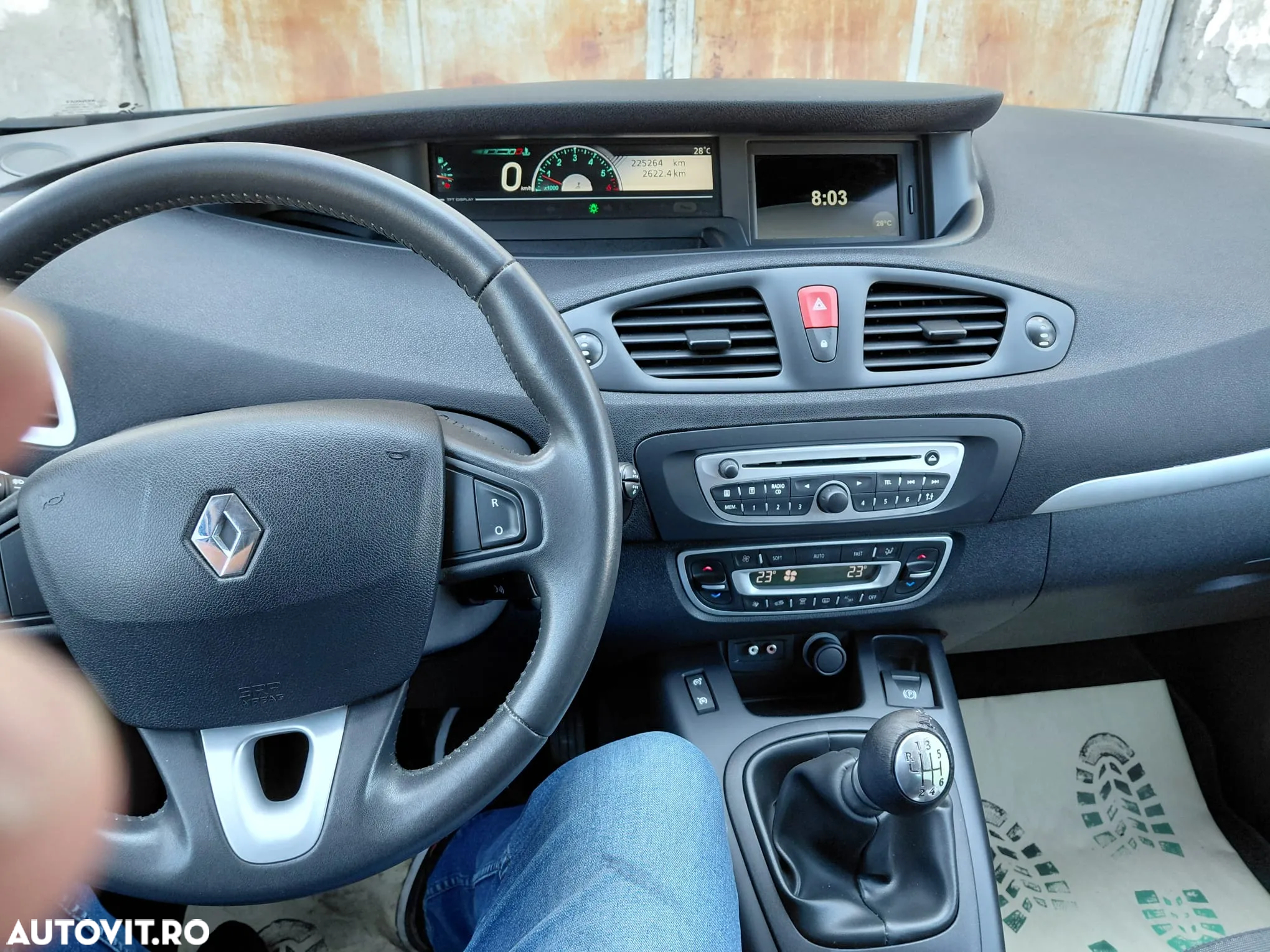Renault Scenic 1.5dCi Expression - 11