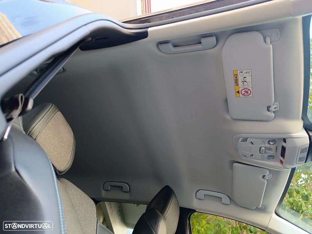 Peugeot 3008 1.6 Hybrid4 Allure Pack e-EAT8 - 26