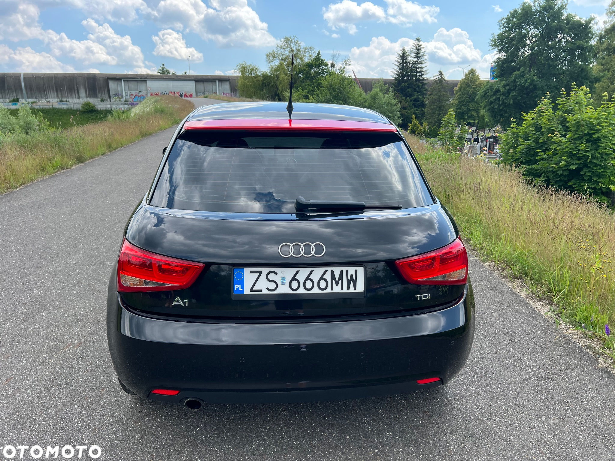 Audi A1 1.6 TDI S tronic S line Sportpaket - 9