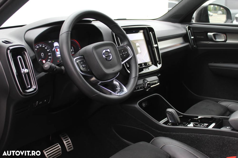 Volvo XC 40 - 11