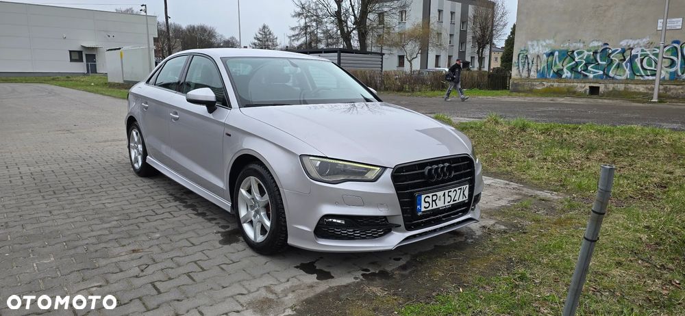 Audi A3 Sportback - 2