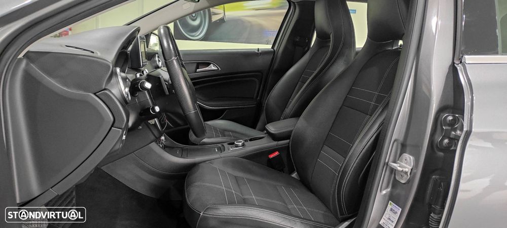 Mercedes-Benz GLA 200 CDI Urban Aut. - 17