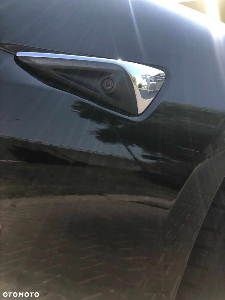 Tesla Model 3 Langstreckenbatterie Allradantrieb Dual Motor - 22