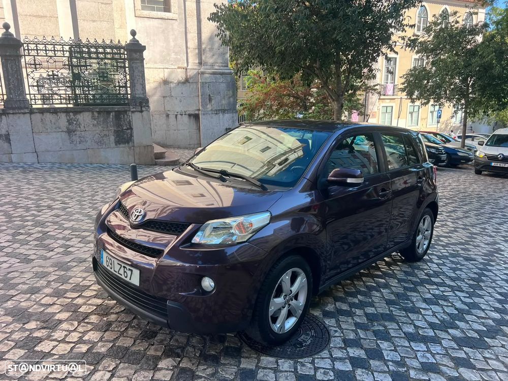 Toyota Urban Cruiser 1.4 D-4D - 1
