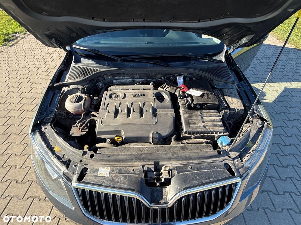 Skoda Octavia 2.0 TDI Ambition - 15