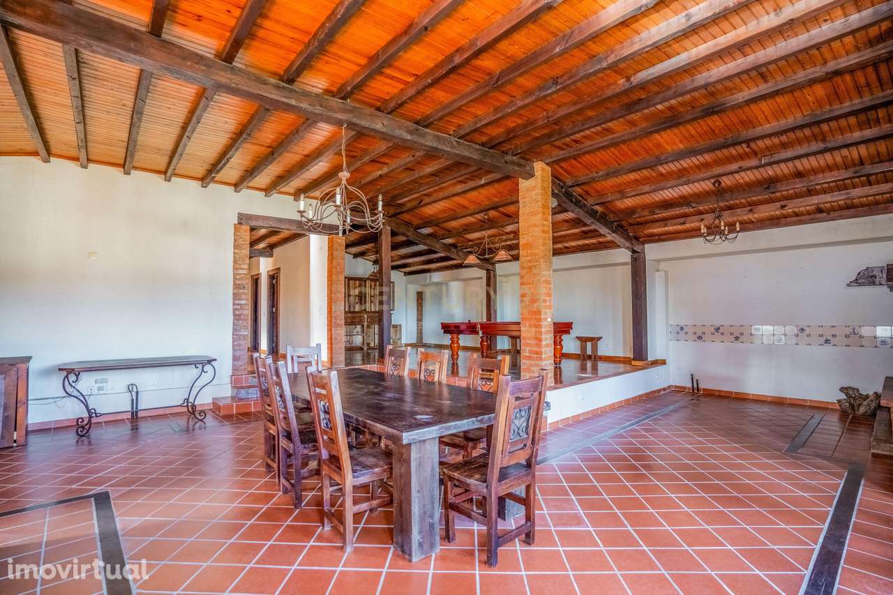 Casa de habitação com adega/armazém no Sanguinhal, Bombarral - Grande imagem: 3/41