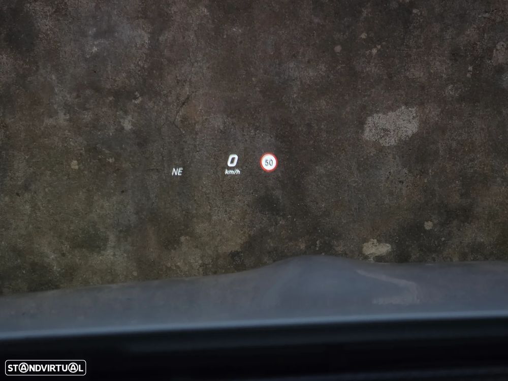 Mercedes-Benz E 220 d Cabrio 9G-Tronic AMG Line - 49