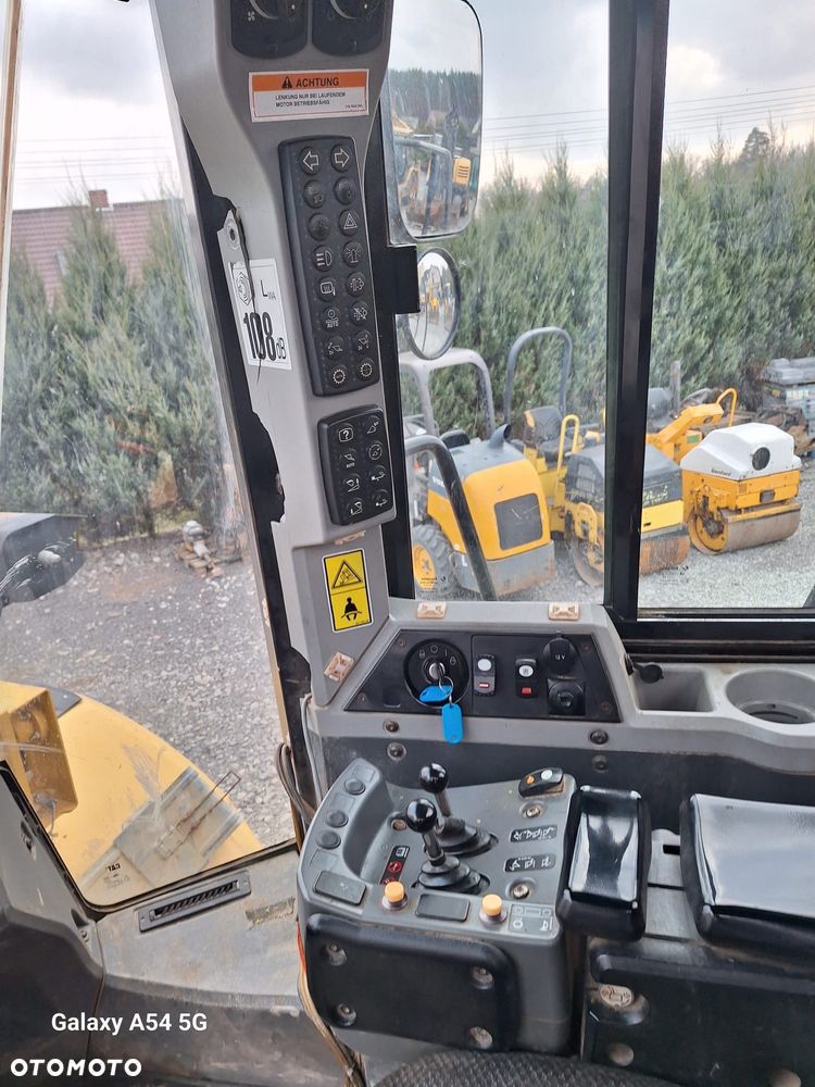 Caterpillar 966K - 8