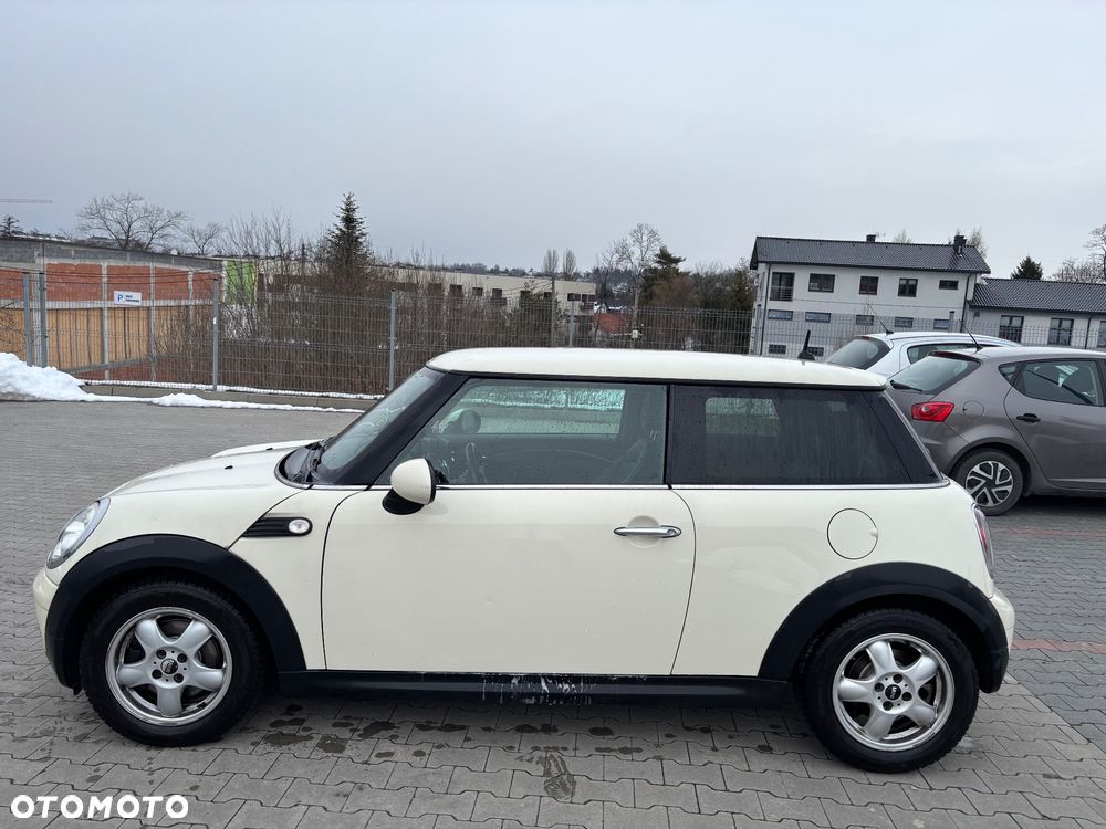 MINI Cooper - 1