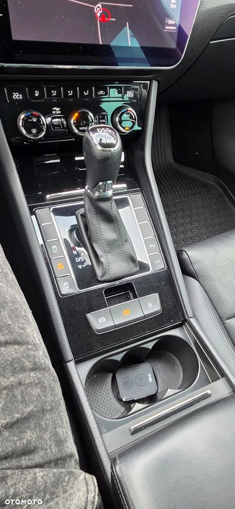 Skoda Superb 2.0 TDI 4x4 L&K DSG - 20