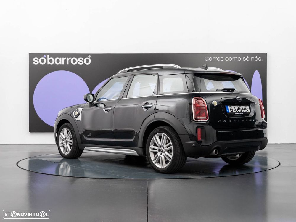MINI Countryman Cooper SE Premium Essential Auto - 4