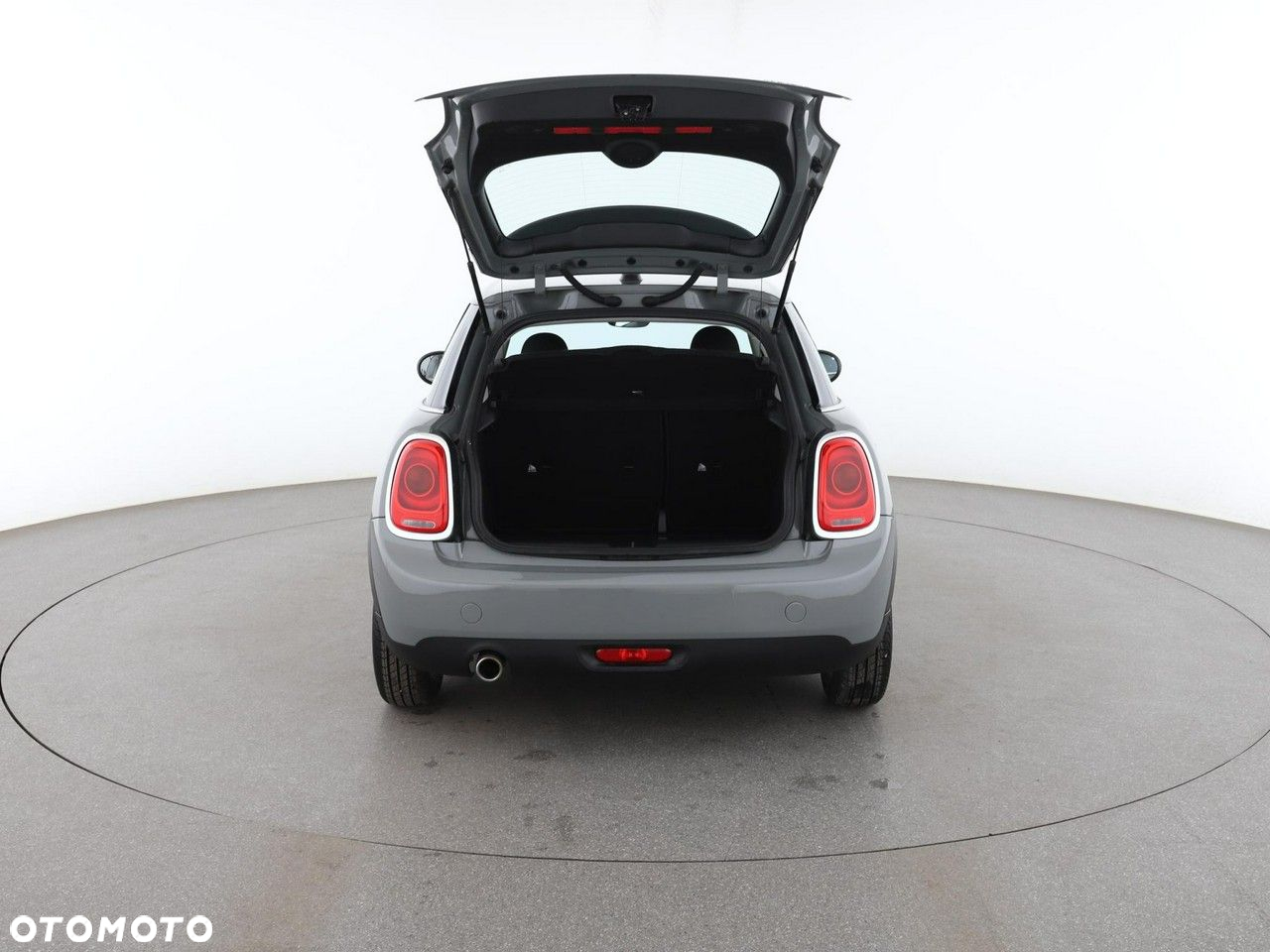 MINI Cooper Standard - 19