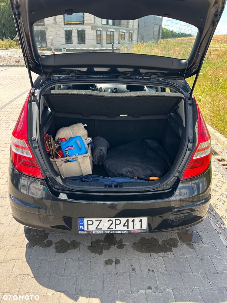Hyundai i30 1.4 Base - 12