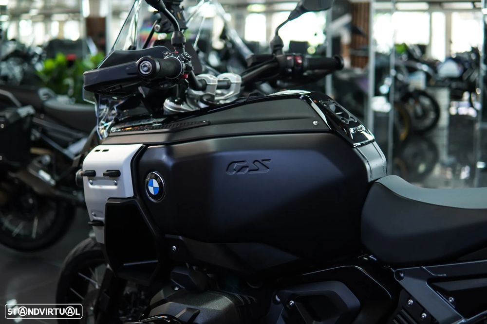 BMW R 1300 GS Adventure TRIPLE BLACK / Rebaixada - 14
