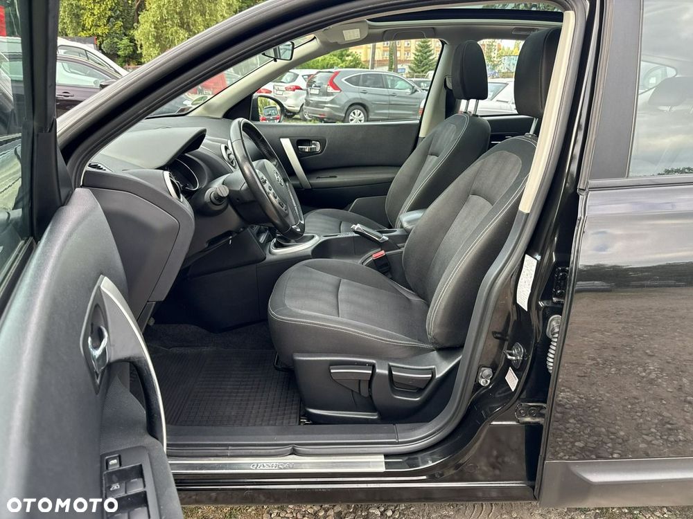 Nissan Qashqai - 23