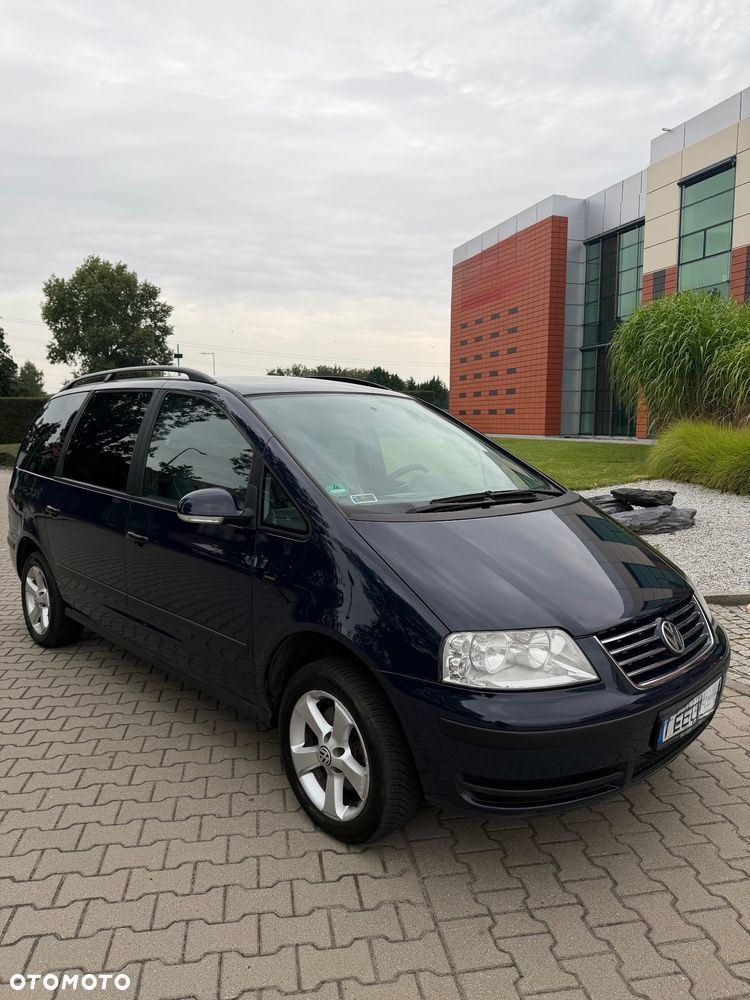 Volkswagen Sharan - 1