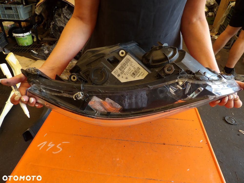BMW - E60 - LIFT - XENON - SKRĘTNA - PRAWA LAMPA PRZEDNIA - EUROPA - 7044672 - 10